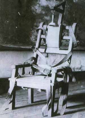 Death by Electrocution in Old Smokey - Hollywood Electric Chair Prop.